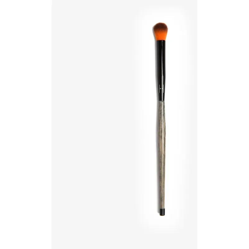 Alennettu LH cosmeticsBlending Brush304