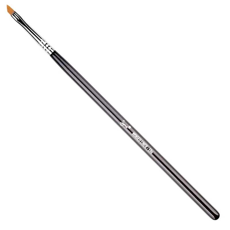 Loppuunmyynti Sigma BeautyWinged Liner Brush - E06 1 pcs
