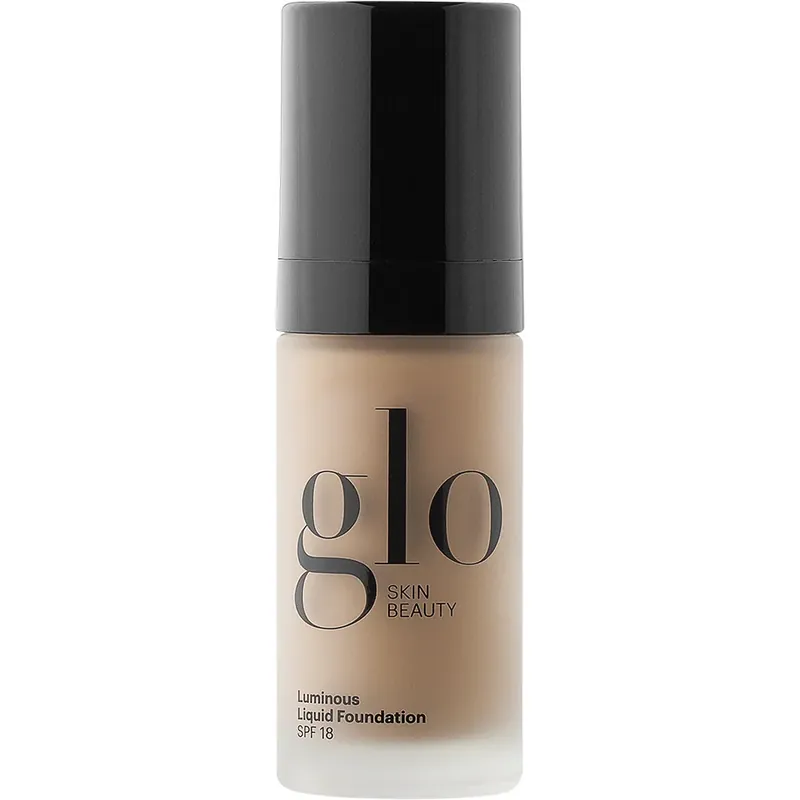 Glo Skin BeautyLuminous Liquid Foundation SPF18Almond 30 ml Alennettu