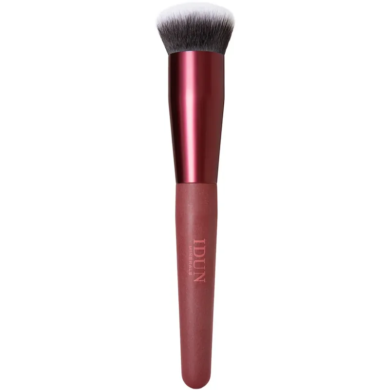 Asiakkaiden Suosikki IDUN MineralsPro Buffer Foundation Brush