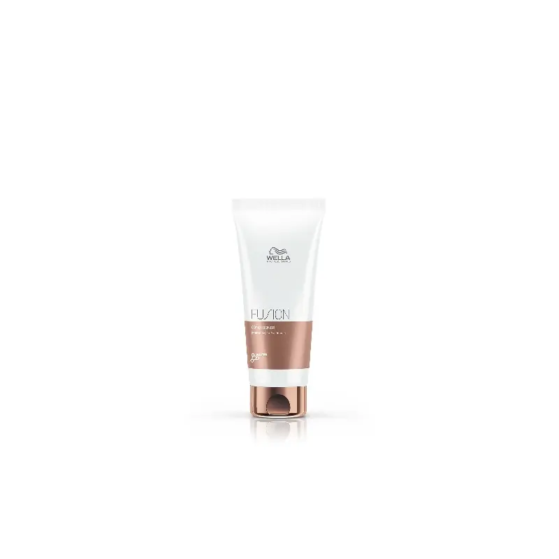 Wella Professionals Fusion Intense Repair ConditionerHoitava hoitoaine 200ml Päivän Tarjous