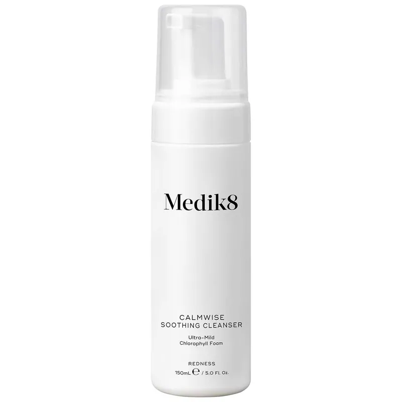 MEDIK8 CALMWISE SOOTHING CLEANSER PUHDISTUSVAAHTO 150 ML Korkea Laatu