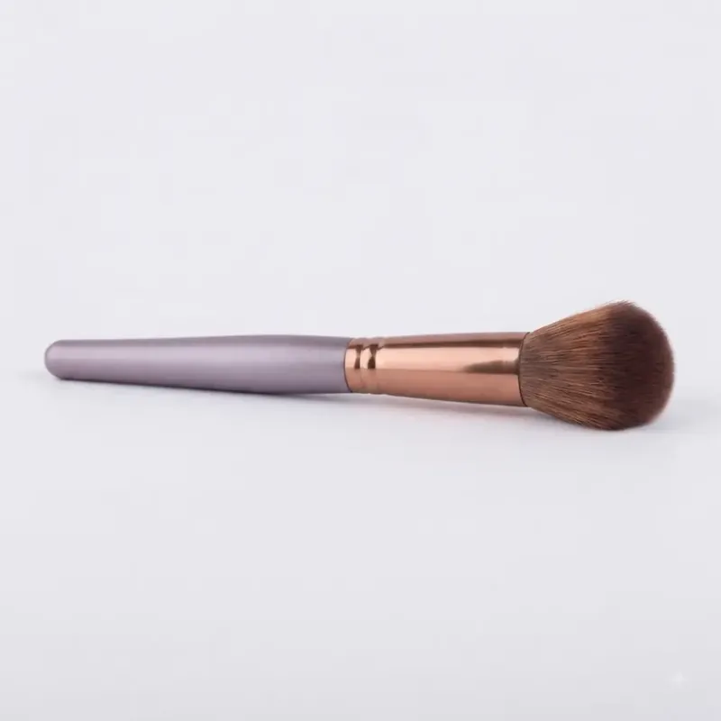 Alennettu Paston Makeup Professional Poskipuna- & Varjostussivellin – Pronssi